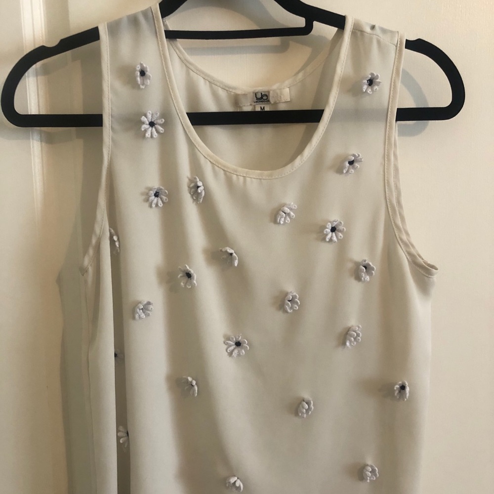 Sweet Top With Floral Detail